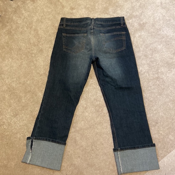 Garage Capri’s - Picture 3 of 3